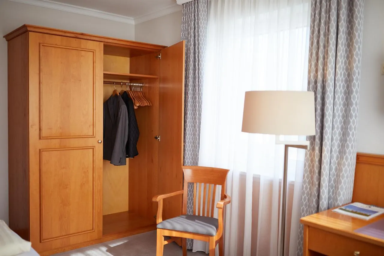 Hotel Alter Wirt Hallbergmoos